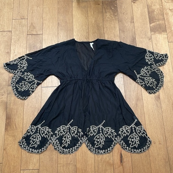 Seafolly swim beach coverup black elastic waist embroidery sleeves and trim sz M - Picture 1 of 13